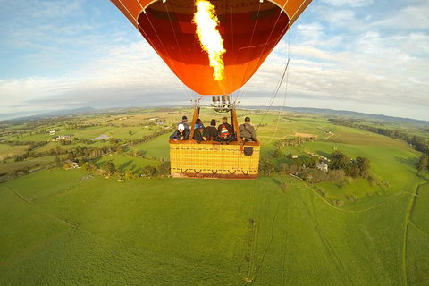 Yarra Valley Sunrise Balloon Flight & Champagne Breakfast - Darwin Holiday 4