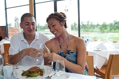 Yarra Valley Overnight Getaway And Private Wine Tour - For 2 - Darwin Holiday 9