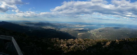 Small-group DayTour From Hobart: Hastings Caves, Huon Valley And Tahune AirWalk - Darwin Holiday 2