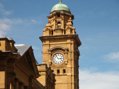 Hobart Hop-on Hop-off Bus Tour - Darwin Holiday 2