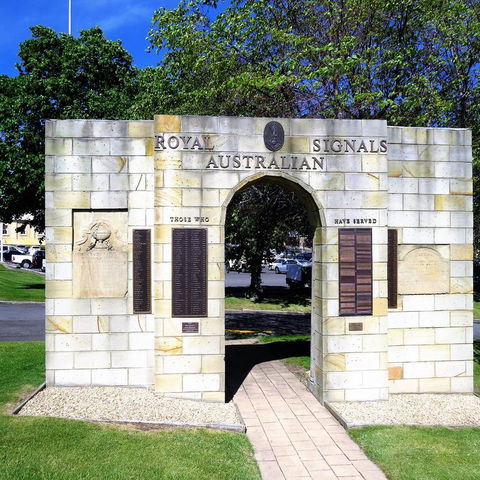 Hobart Half-Day Sightseeing Coach Tram Tour - Darwin Holiday 11
