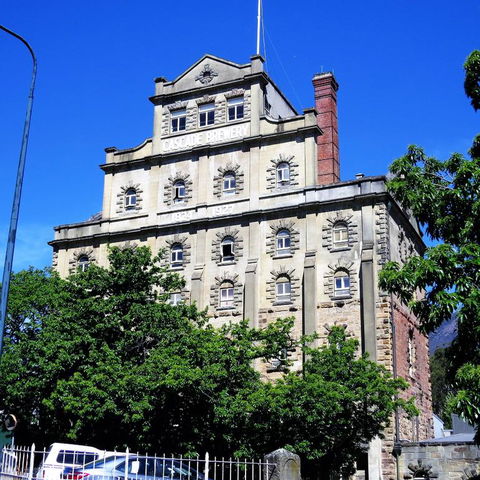 Hobart Half-Day Sightseeing Coach Tram Tour - Darwin Holiday 9