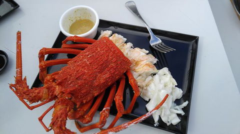 Fresh From The Ocean: Tasmanian Seafood Gourmet Full-Day Cruise Including Lunch - Darwin Holiday 4