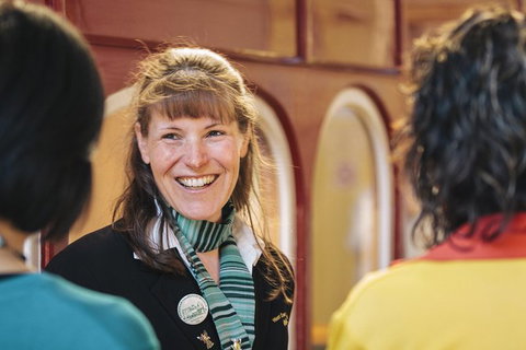 West Coast Wilderness Railway: River And Rainforest From Strahan - Darwin Holiday 7