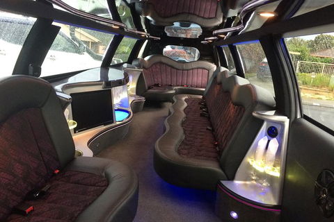 Hobart Airport Transfers In Stretch Limousine Up To 8 People $150 Dollars Total. - Darwin Holiday 1