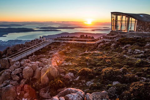 Five Of Hobart's Best In One Day - Darwin Holiday 0