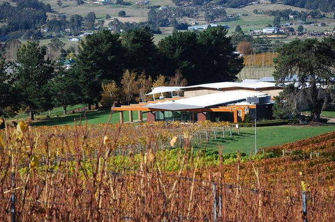 Home Hill Winery Helicopter Tour - Darwin Holiday 1