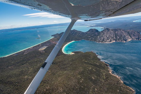 Freycinet Peninsula Or Wineglass Bay Scenic Flight - Darwin Holiday 0