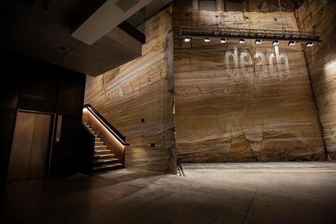 Moorilla Wine Meets Mona Art Day Trip - Darwin Holiday 9