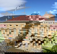 2-Hour Small-Group Walking Tour of Hobart - Darwin Holiday