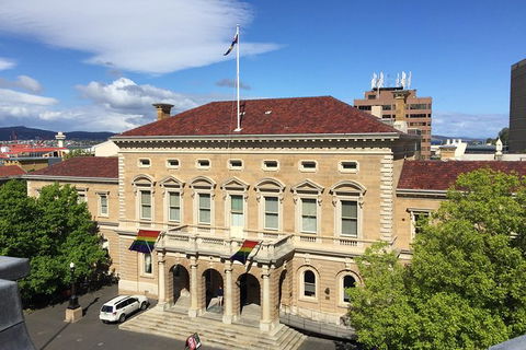 2-Hour Small-Group Walking Tour Of Hobart - Darwin Holiday 0