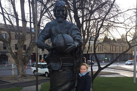 2-Hour Small-Group Walking Tour Of Hobart - Darwin Holiday 3