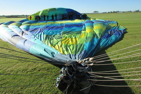 Hot Air Balloon Tasmania - Darwin Holiday 1