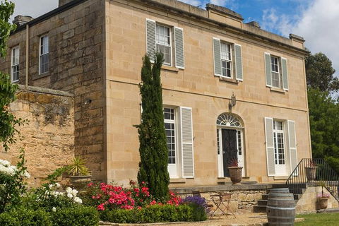 A Sommelier Guided Tour: Thursday Afternoon Wine Gin Cheese & Cocktails - Darwin Holiday 4