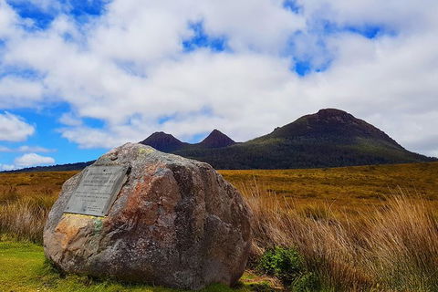 Tasmania 13 Day Premium Tour - Darwin Holiday 1