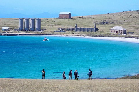 Private Maria Island Hiking Tour With Gourmet Lunch - Darwin Holiday 1