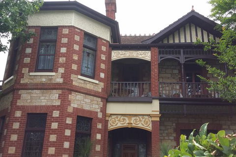 Adelaide Walking Tour: Grand Mansions And Sub-Divisions - Darwin Holiday 1