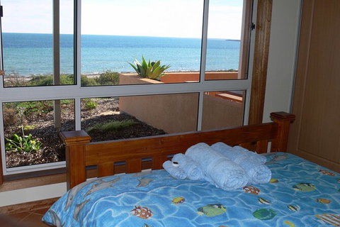 3 Day Whale Watching Tour From Adelaide - Darwin Holiday 12