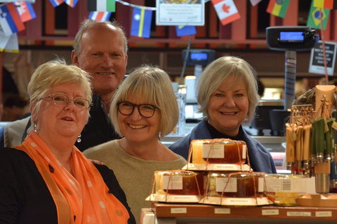 Adelaide Central Market Exclusive Tour - Darwin Holiday 8