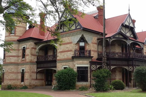 Adelaide Walking Tour: Hills, Squares And Parklands - Darwin Holiday 3