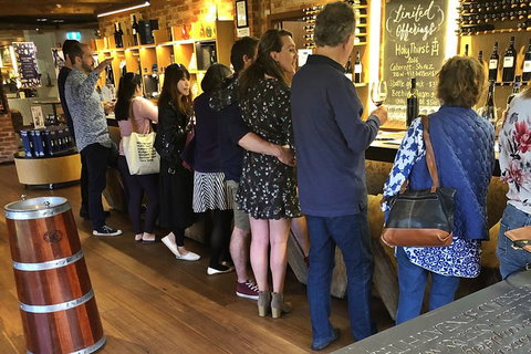 McLaren Vale Winery Small Group Tour With Wine Tasting And Lunch - Darwin Holiday 4