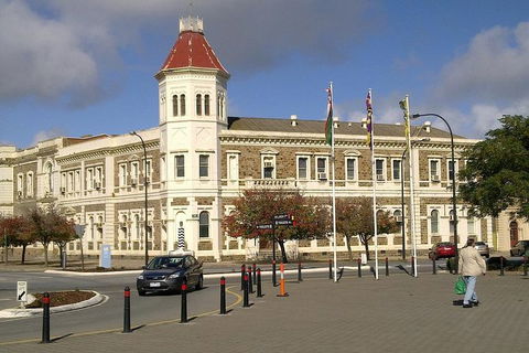 Adelaide Like A Local: Customized Guided Tour - Darwin Holiday 3