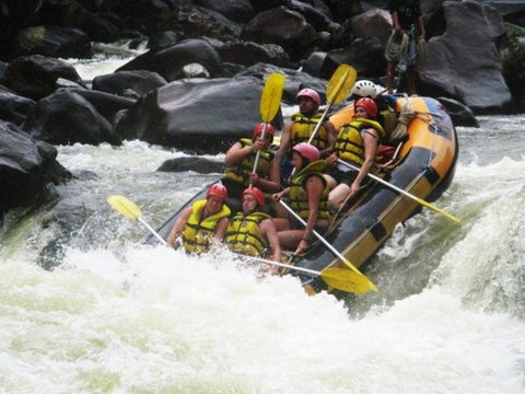 Tully River Full-Day White Water Rafting From Cairns Including Lunch - Darwin Holiday 3