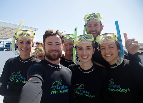 Great Barrier Reef Day Cruise To Reefworld - Darwin Holiday 26