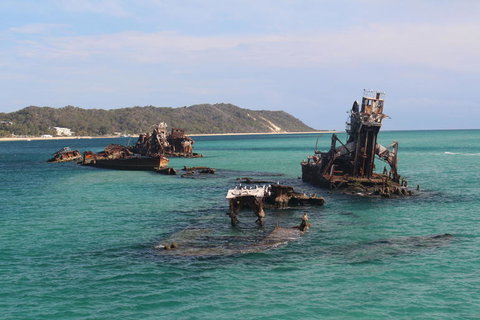 Moreton Island Snorkel And Sandboarding 4WD Day Trip From Brisbane - Darwin Holiday 2