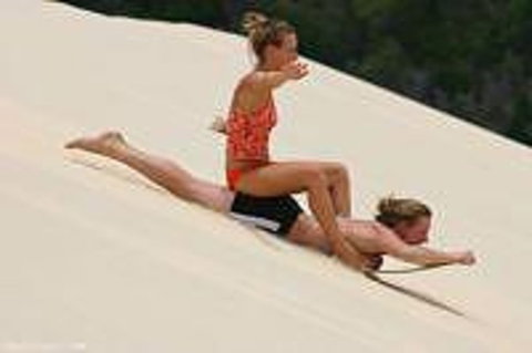 Moreton Island Snorkel And Sandboarding 4WD Day Trip From Brisbane - Darwin Holiday 1