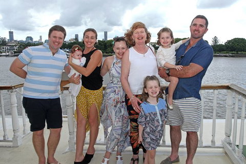 Brisbane River Lunchtime Cruise - Darwin Holiday 22