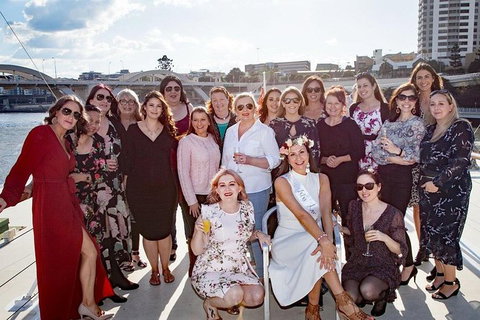 Brisbane River Lunchtime Cruise - Darwin Holiday 18