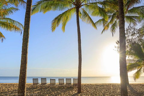 Port Douglas Round-Trip Transfer From Cairns With Free Time In Port Douglas - Darwin Holiday 1