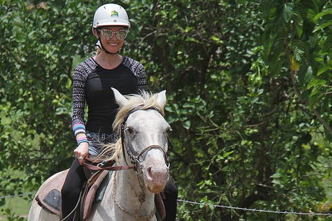 Blazing Saddles Horse Riding - Darwin Holiday 9
