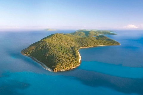 Orpheus Island Day Trip By Helicopter From Townsville - Darwin Holiday 1