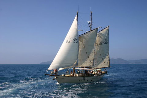 Tallship Sailing And Snorkeling Adventure From The Whitsundays - Darwin Holiday 0