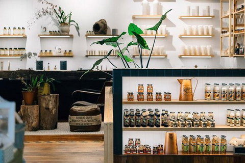 Tropical Fruit World With Wildlife Boat Cruise From Gold Coast - Darwin Holiday 5