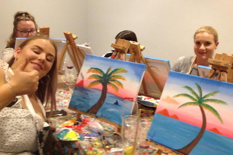 Paint And Sip Art Lessons - Darwin Holiday 9