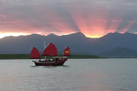 Shaolin Sunset Sailing Aboard Authentic Chinese Junk Boat - Darwin Holiday 1