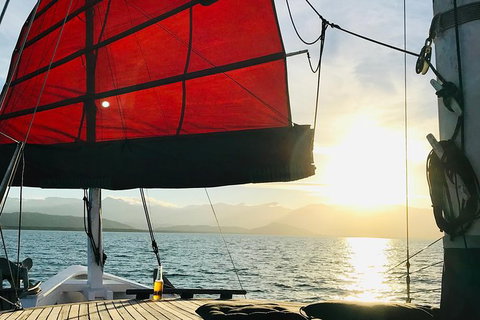 Shaolin Sunset Sailing Aboard Authentic Chinese Junk Boat - Darwin Holiday 11