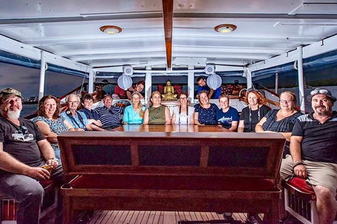 Shaolin Sunset Sailing Aboard Authentic Chinese Junk Boat - Darwin Holiday 5