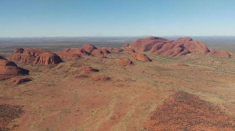 Uluru & Kata Tjuta Grand View Helicopter Flight - Darwin Holiday 2