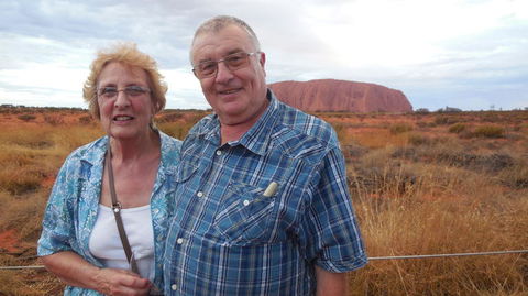 Uluru (Ayers Rock) Sunset With Outback Barbecue Dinner And Star Tour - Darwin Holiday 8