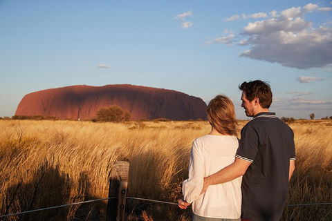 Uluru (Ayers Rock) Sunset With Outback Barbecue Dinner And Star Tour - Darwin Holiday 0