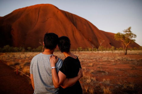 Uluru Sunrise And Guided Base Walk - Darwin Holiday 16