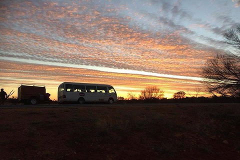 Bus Transfer: Alice Springs To Ayers Rock Resort - Darwin Holiday 0
