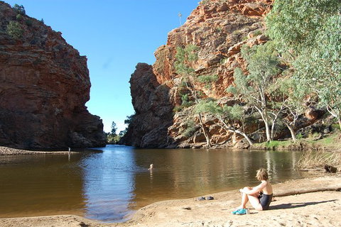 West MacDonnell Ranges Pool To Pool - Darwin Holiday 1