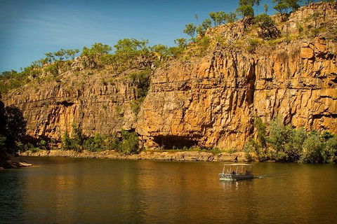 Nitmiluk (Katherine) Gorge Indigenous Cultural Cruise - Darwin Holiday 1