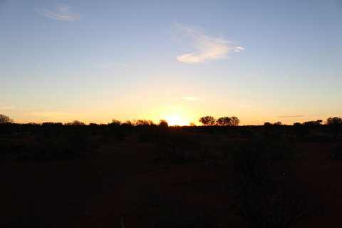 Full Uluru Base Walk At Sunrise Including Breakfast - Darwin Holiday 7