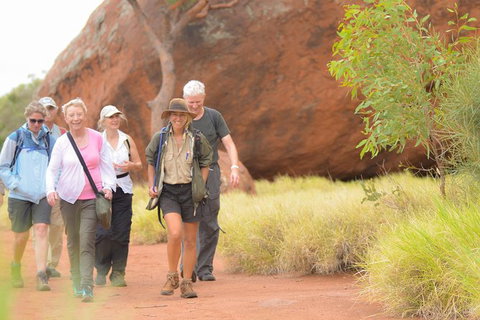Full Uluru Base Walk At Sunrise Including Breakfast - Darwin Holiday 10